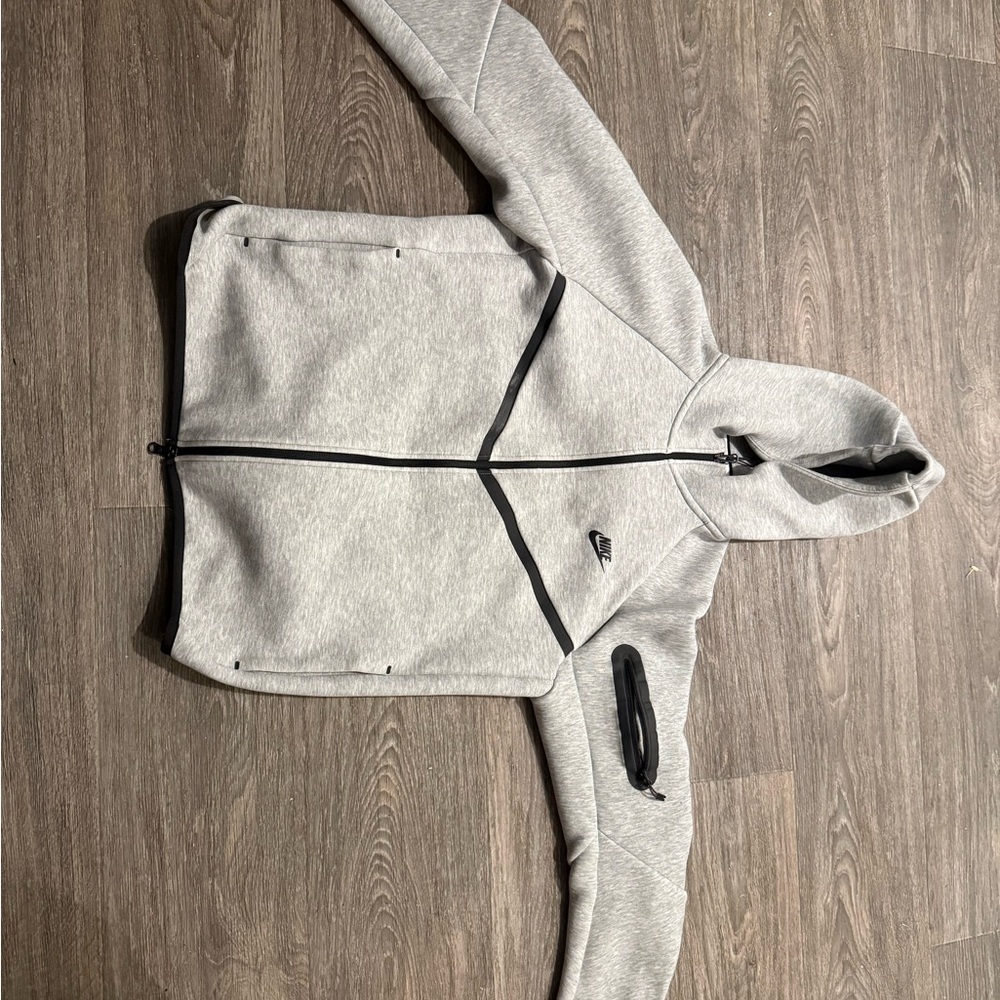 Nike Light Gray Hooded Jacket with Black Details
